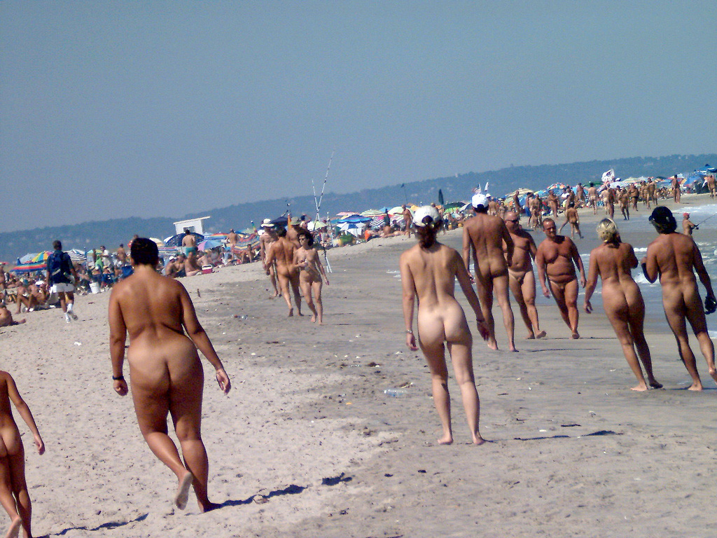 Nude beaches on cape cod - 🧡 Картинка море, песок, девушка 1440x900, фото ...