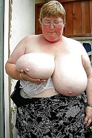 granny-big-boobs074.jpg