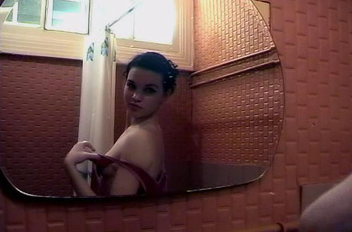 Young russian teengirls love sex and they want to share with you their homemade videos!