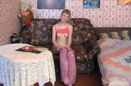 Young russian teengirls love sex and they want to share with you their homemade videos!