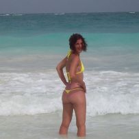 amateur girls on nude beach