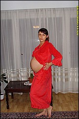 pregnant_girlfriends_2512.jpg