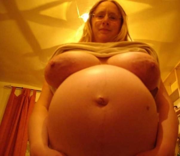 18 to 21 yrs old, these PREGNANT GIRLFRIENDS are gorgeous and the most impo...